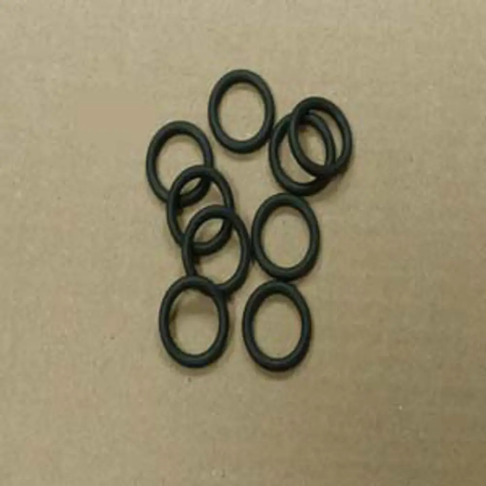 Schwarze Gummiringe auf einer neutralen Unterlage. Diese O-Ringe können in verschiedenen Anwendungen verwendet werden, unter anderem von der Marke Remeha.
